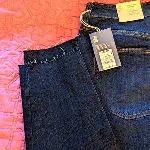 NWT Universal Thread high-rise skinny jean